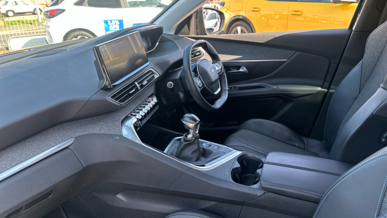 Peugeot 3008 1.2 PureTech Allure Premium+ 5dr Petrol Estate